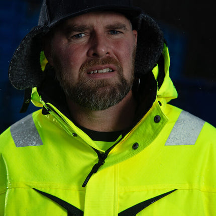 9082 GORRA CON OREJERAS