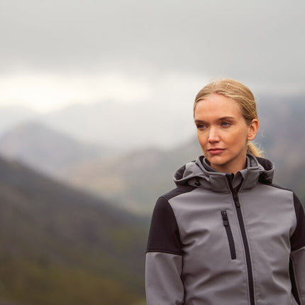 Prime Softshell Lady