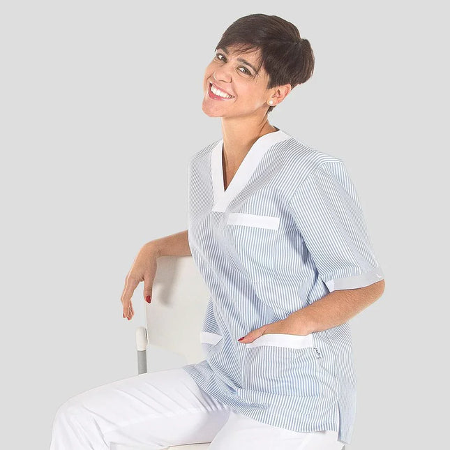 Blusa Sanitaria Unisex Pico Vichy – Estilizada y Funcional