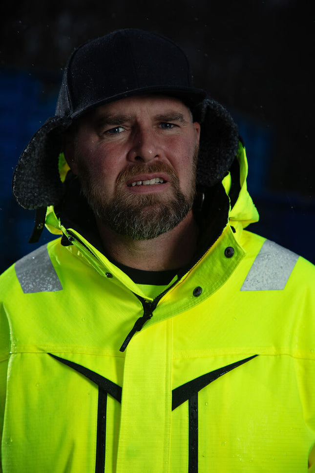 9082 GORRA CON OREJERAS