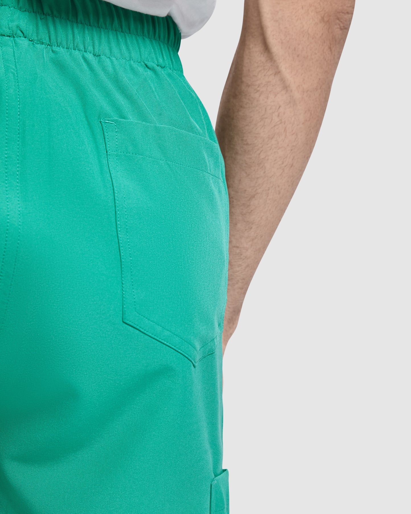 FIBER 9086 Pantalón largo corte recto Unisex.